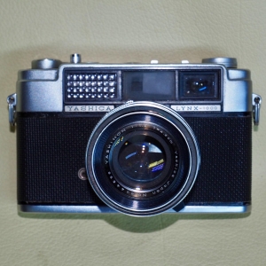 YASHICA LYNX 1000