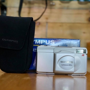 OLYMPUS SUPERZOOM 80G