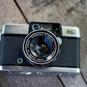 OLYMPUS PEN D3