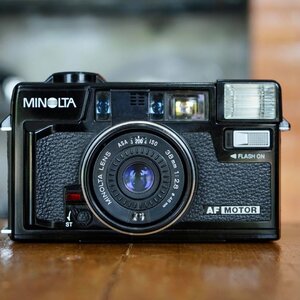 MINOLTA HIMATIC AF2-MD