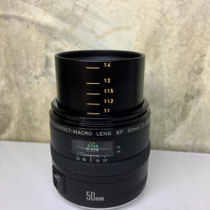 CANON LENS