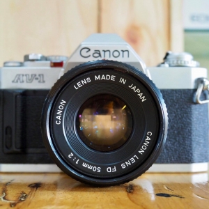 CANON AV1
