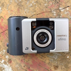 PENTAX efina PQI IX