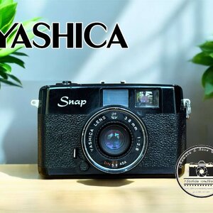 YASHICA SNAP