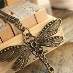 สร้อยคอสไตล์วินเทจ