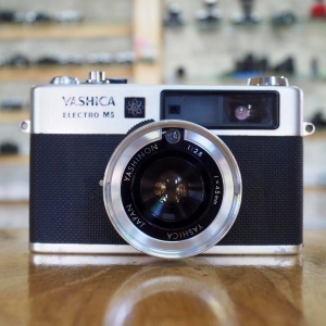 YASHICA ELECTRO M5