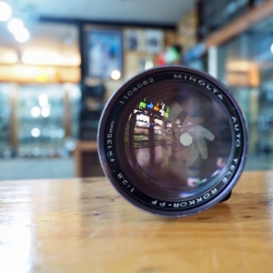 MINOLTA AUTO TELE ROKKOR-PF 135MM.F2.8 MD MOUNT