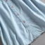 เสื้อเชิ๊ตยีนส์ แขนสั้น แต่งกระดุมผ้า สียีนส์ซีดน่ารักมากคะ สินค้างาน ญี่ปุ่นคะ sizeM