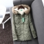 Benetton เสื้อกันหนาว parka ปาร์ก้า โค้ทกันหนาว เสื้อฮูทเฟอร์ สีเขียว แบรนด์เนม BENETTON แต่งขนเฟอร์ ซับขนอุ่นด้านใน(เฟอร์ถอดได้คะ) เขียว