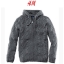 H&M เสื้่อก้นหนาว ผู้ชาย ผ้าไหมพรมถัก สีเทาเข้ม งานH&M แต่งหมวกฮูท ซับขนช่วงด้านในหมวก สวยหรูคะ เทาเข้ม