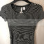 เสื้อยืด สีเทาอ่อน H&M เนื้อผ้ายืดหยุ่นสูง ทรงสวย เข้ารูป หรูมากคะ Size Xs/S/M/L สำเนา เทาอ่อน