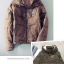 เสื้อกันหนาว เสื้อขนเป็ด แต่ง หมวกฮูท แบรนด์หรู YONEDA เกาหลี แท้ (DOWN65%&Feather35%)เนื้อหนาอุ่นมากคะ ไม่กลัวองศาติดลบเลยคร่า •บุขนเป็ดแท้ • ฮูทถอดได้คะ