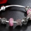 สร้อยข้อมือ Diy สไตล์ Pandora กำไลข้อมือผู้หญิง กำไลเงิน ร้อยคริสตัล Glass Bead สีชมพูหวาน ๆ จี้เงิน หมวกอังกฤษ สุดหรู 688667
